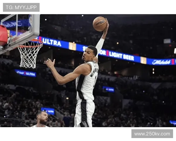 文班亚马伤愈复出获得医生批准 回归赛场助力马刺队重振雄风