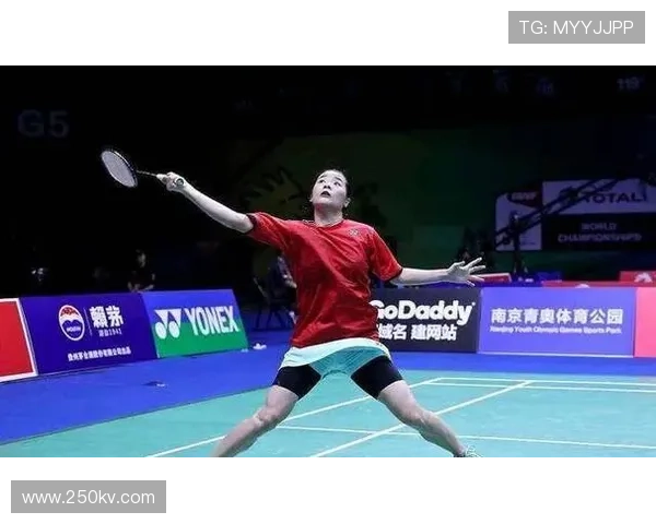 巴西羽毛球新星朱莉安娜重返巴黎开启职业新篇章