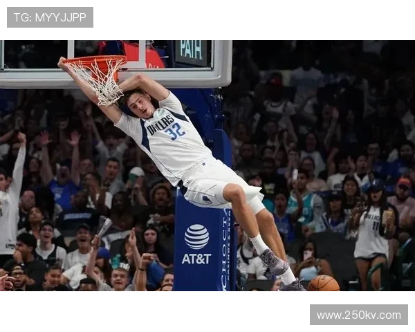 克莱鼓励弗拉格新秀赛季大胆尝试放开打球无需担心责任承担